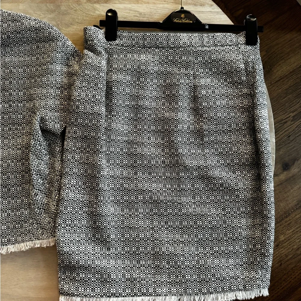 Brooks Brothers Black and White Tweed Skirt Set top 6 skirt 4 - Picture 6 of 6